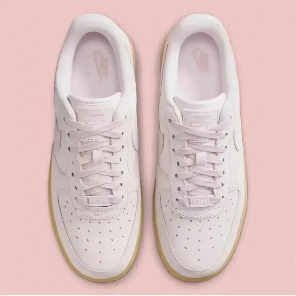Nike Air force 1 pink pearl gum sole sneakers - Picture 4 of 7
